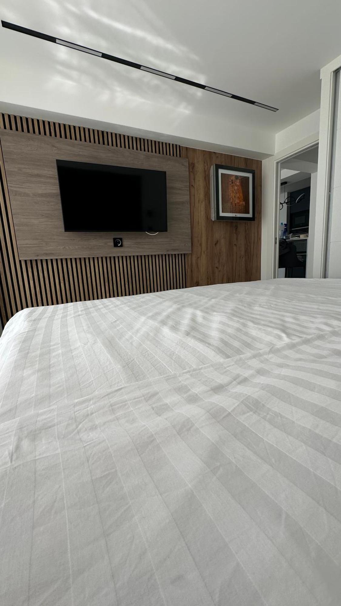 Esmeralda, Benidorm Beachfront Poniente, 1St Line Frontal Seaview, Ocean Terrace ภายนอก รูปภาพ