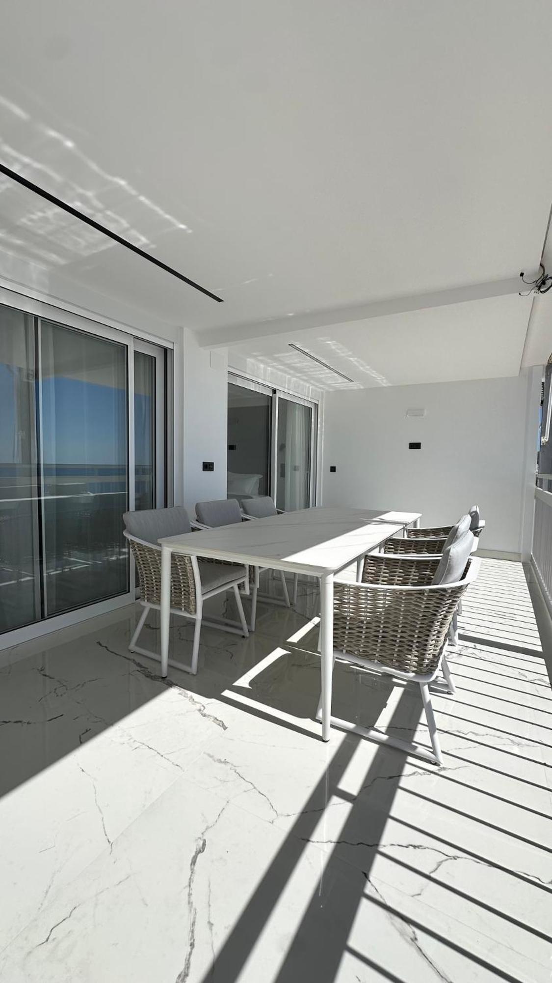 Esmeralda, Benidorm Beachfront Poniente, 1St Line Frontal Seaview, Ocean Terrace ภายนอก รูปภาพ